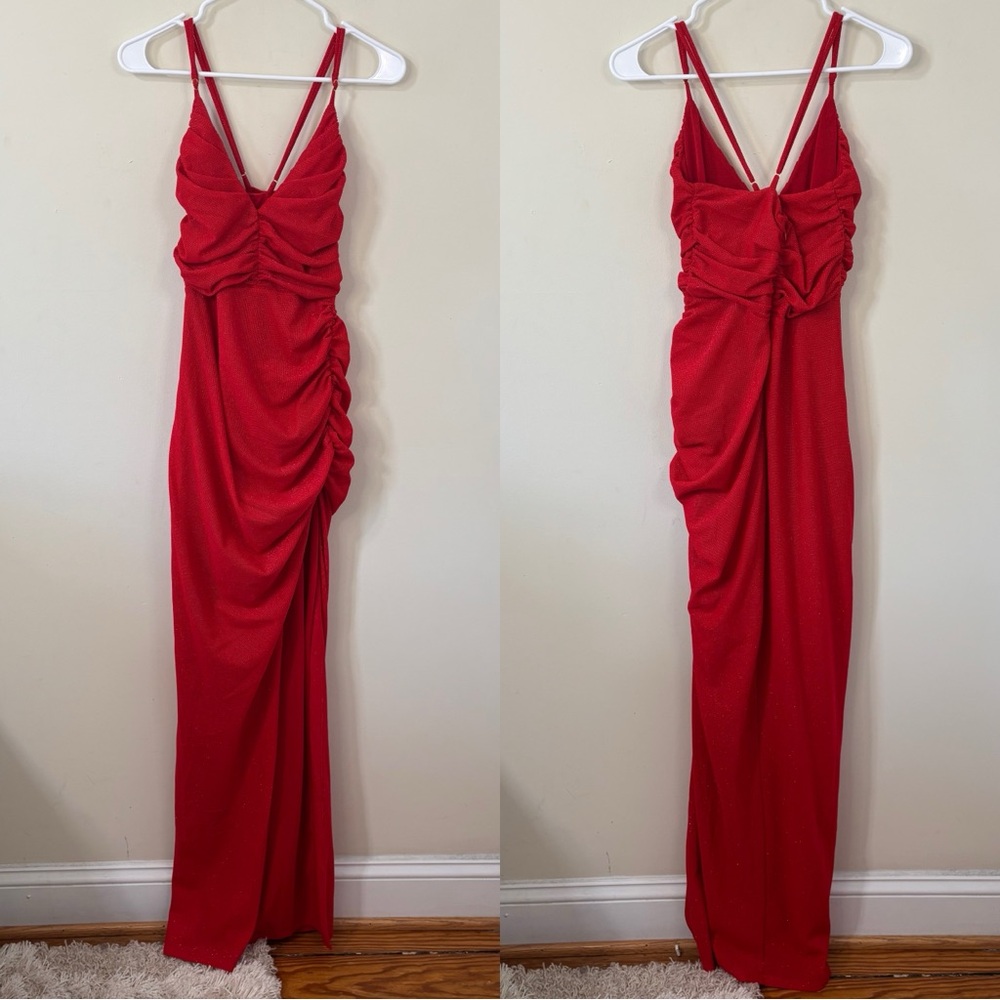 NEW Michael Costello x Revolve Brigitte Gown in Red Size Medium - Picture 3 of 10